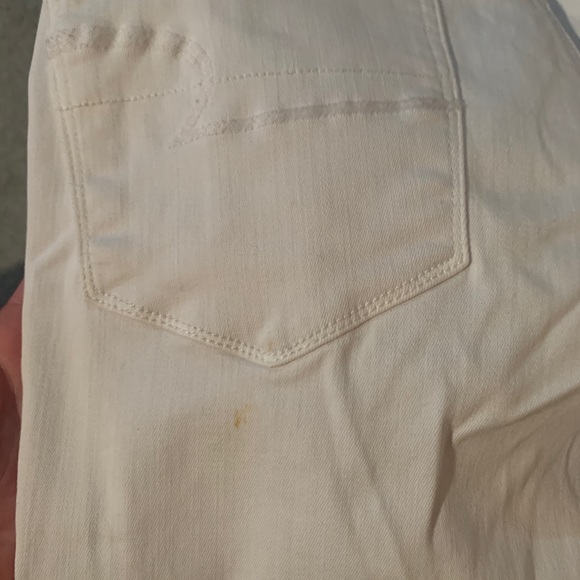 American Eagle White High Rise Ripped Jeans - Picture 5 of 5